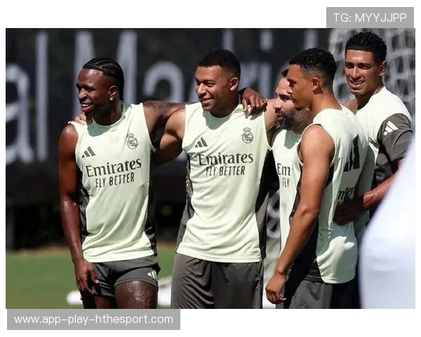 姆巴佩在复出时间预测方面引发关注 姆巴佩在复出时间预测方面引发关注