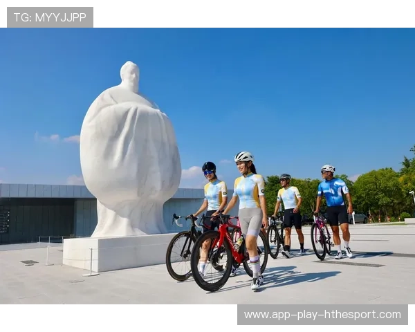 沿黄观光路国际自行车赛第二赛段落幕 中外骑手穿梭历史长卷,2021环中国国际公路自行车赛 沿黄观光路国际自行车赛第二赛段落幕 中外骑手穿梭历史长卷,2021环中国国际公路自行车赛