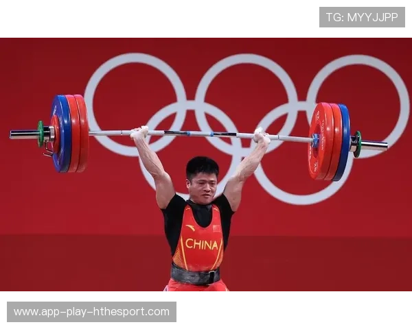 中国举重青少年队在2026年世青赛包揽多枚金牌，2021年6月份举重青年赛